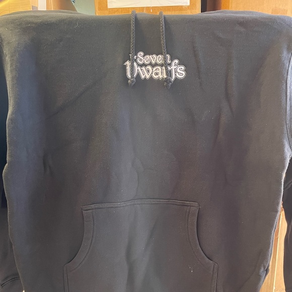 Diamond Supply Co x Disney Snow White Seven Dwarfs Hoodie Sz L BNWT Rare NEW - Picture 3 of 10